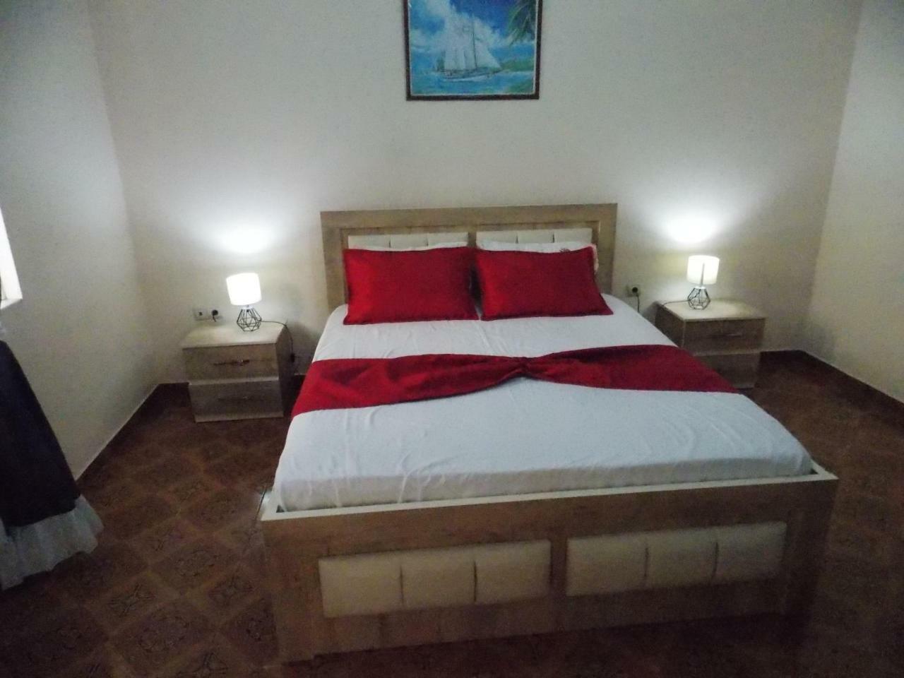 Apartment Dejvi Sarandë Exterior foto